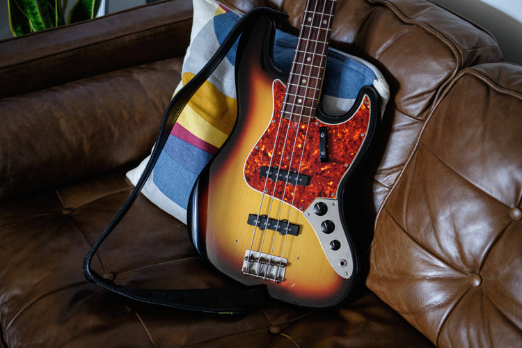 Basses