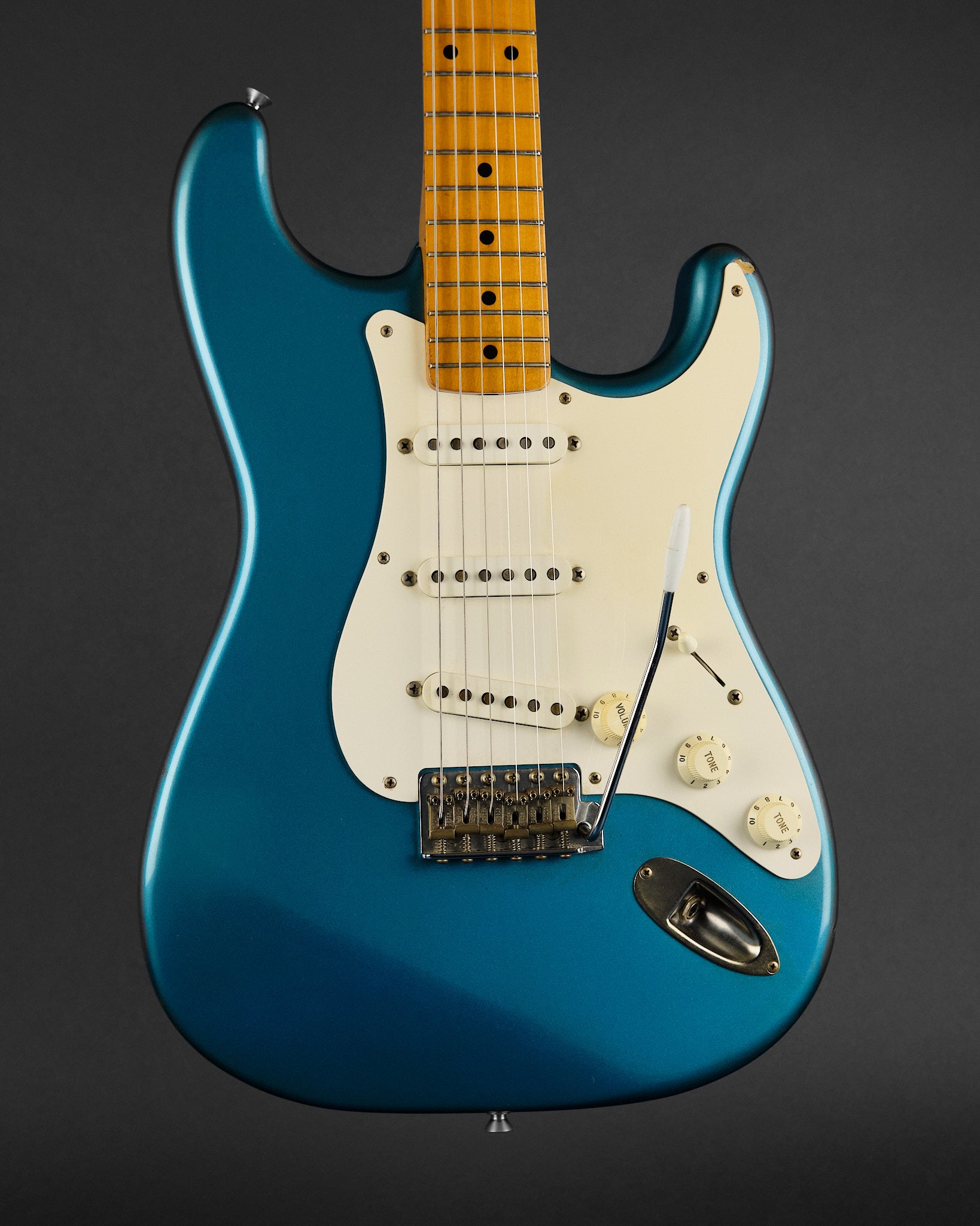 1990s Fender CIJ ST57 Stratocaster Faded Lake Placid Blue