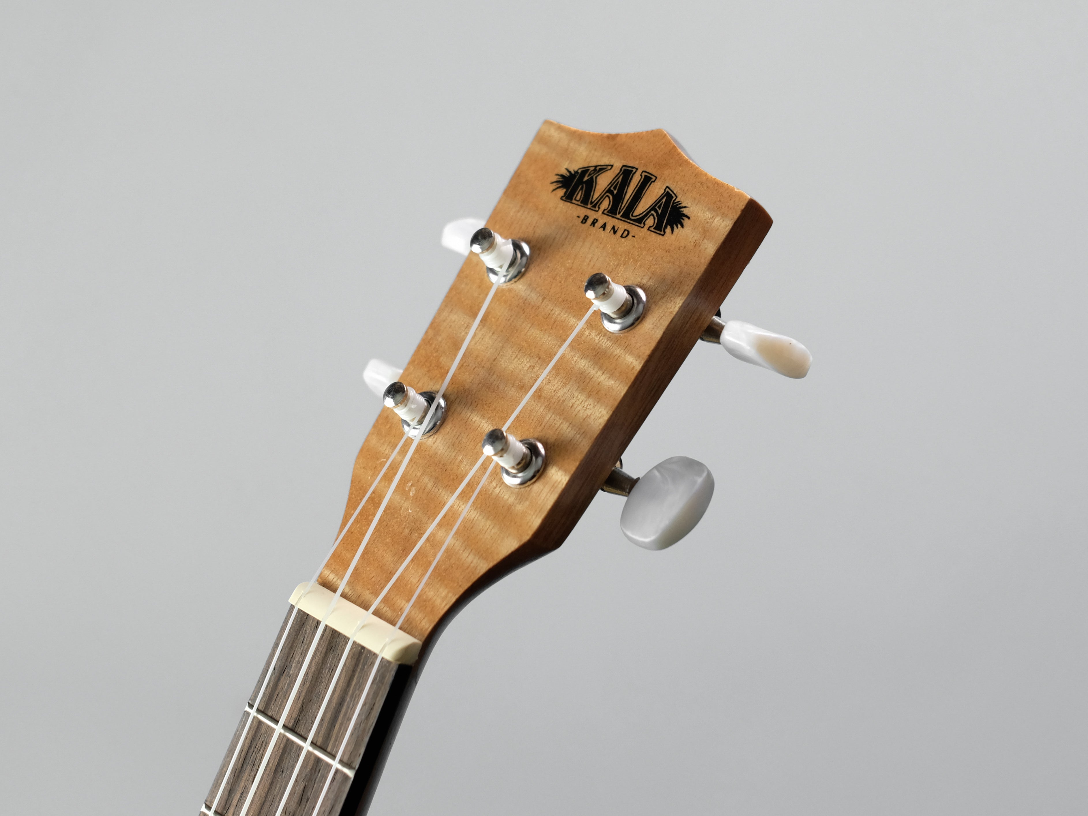 Ukulele Strings – Replay Guitars