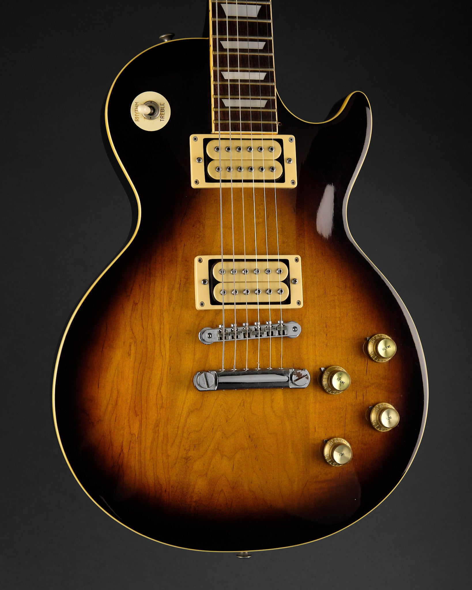 1978 Yamaha SL500S Studio Lord Sunburst - body front | Replay Guitars