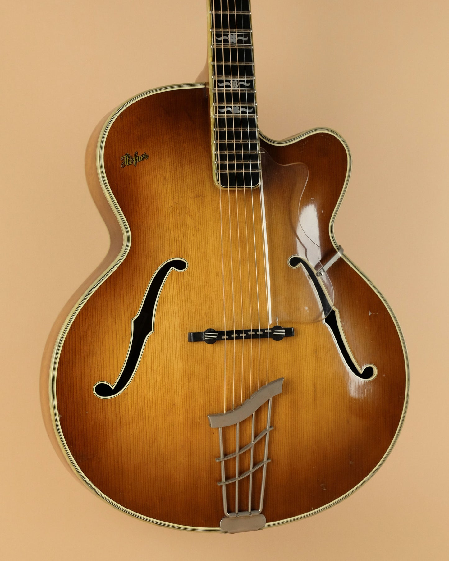 1958 Hofner Committee Brunette