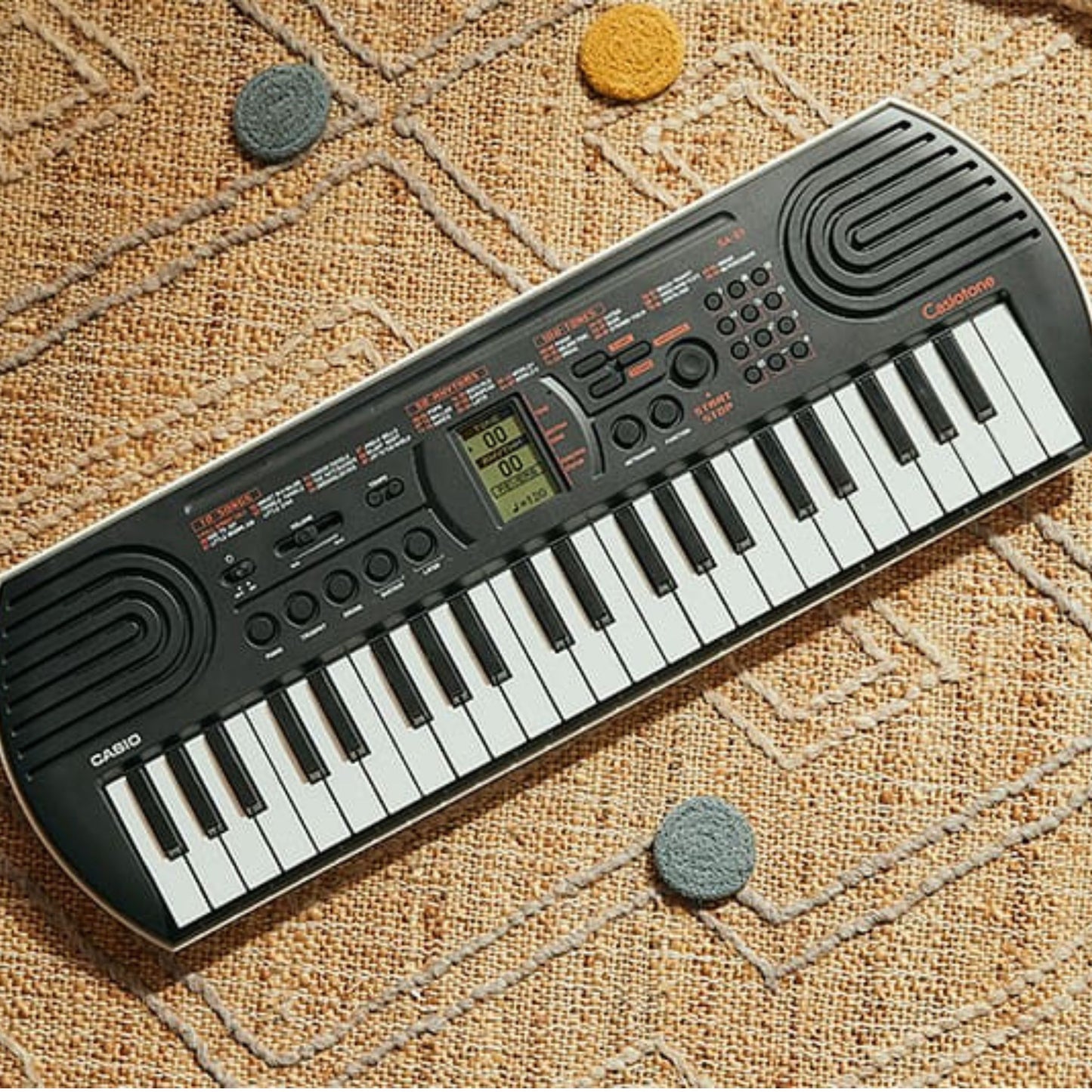 Casio Casiotone SA81 44-Key Portable Mini Keyboard