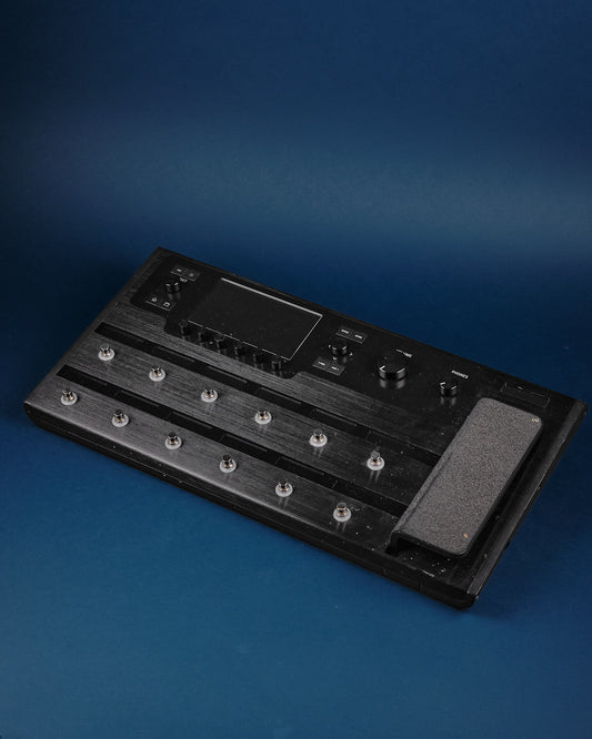 Line 6 Helix Floor Guitar Multi-Effects Processor (Second-Hand)