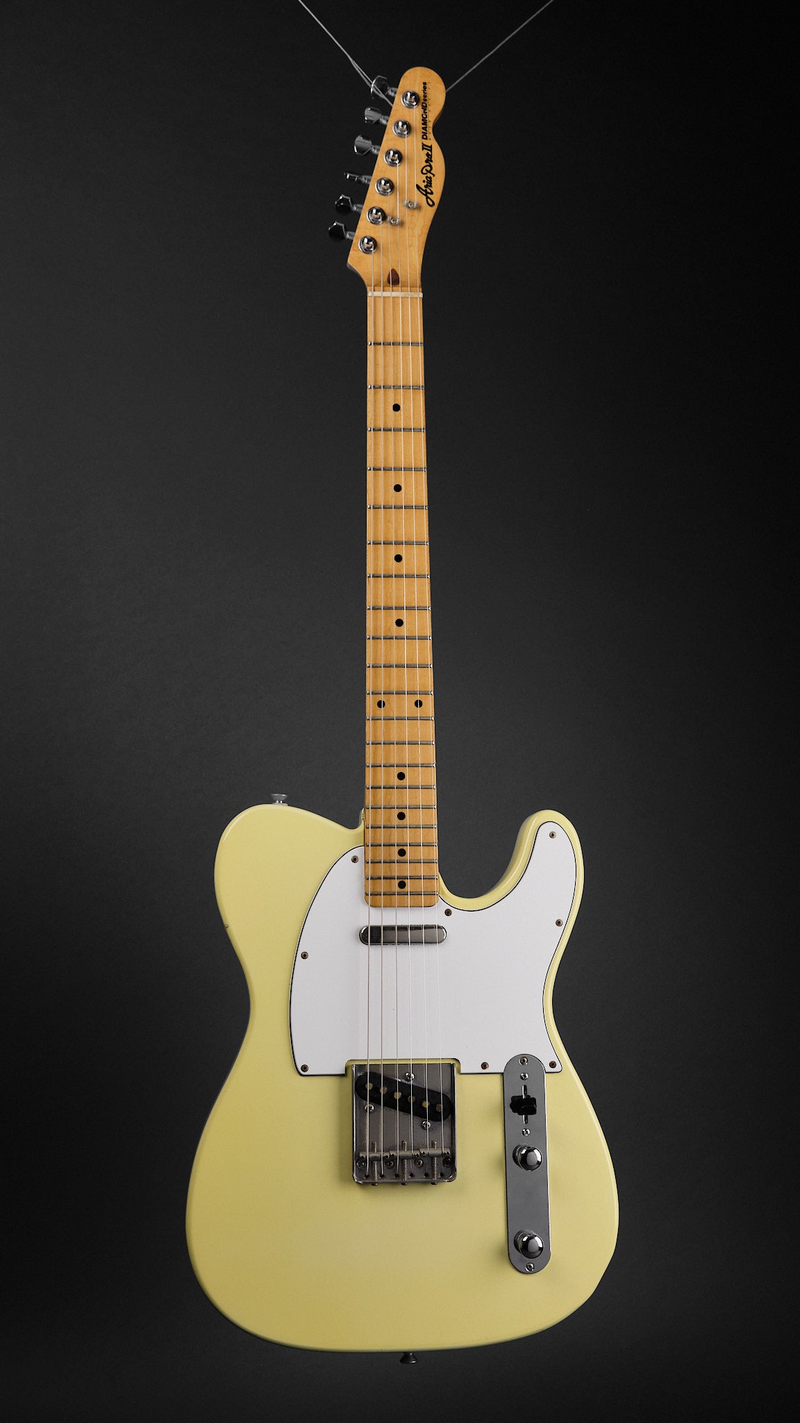 Aria Pro II Diamond Series T-Style Vintage White (Second-Hand