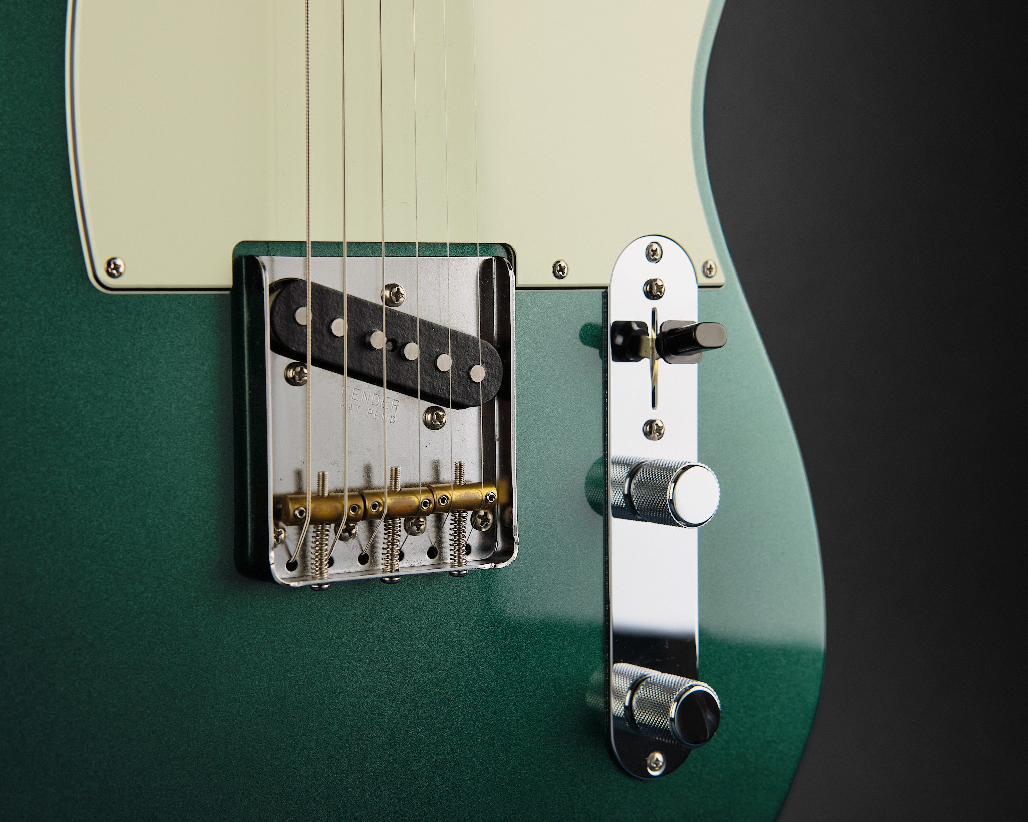 2020 Fender MIJ Hybrid '60s Telecaster Sherwood Green Metallic