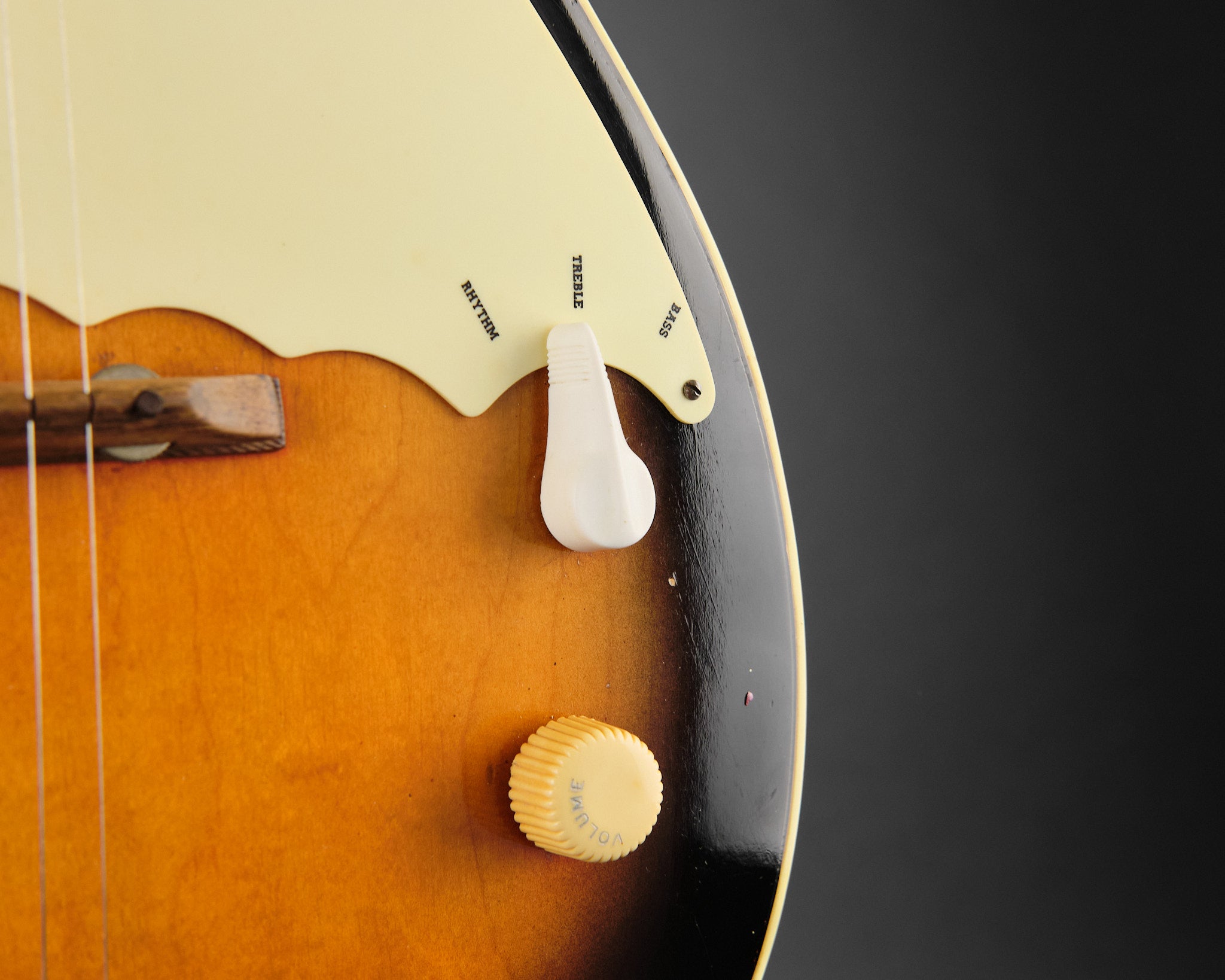 1960s Harmony H-47 Stratotone Mercury Sunburst