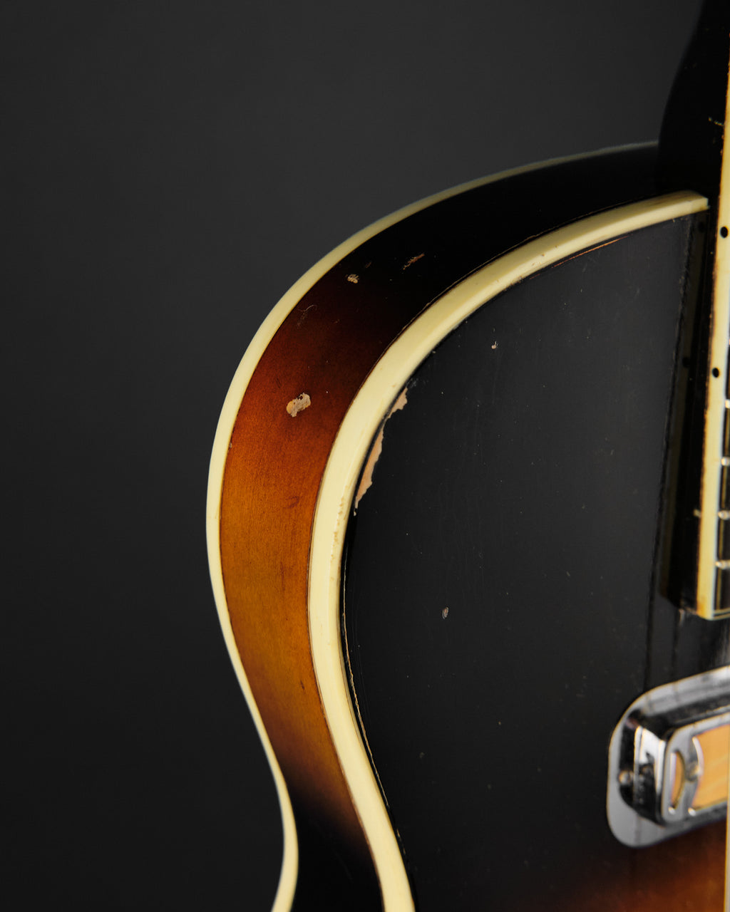 1960s Harmony H-47 Stratotone Mercury Sunburst