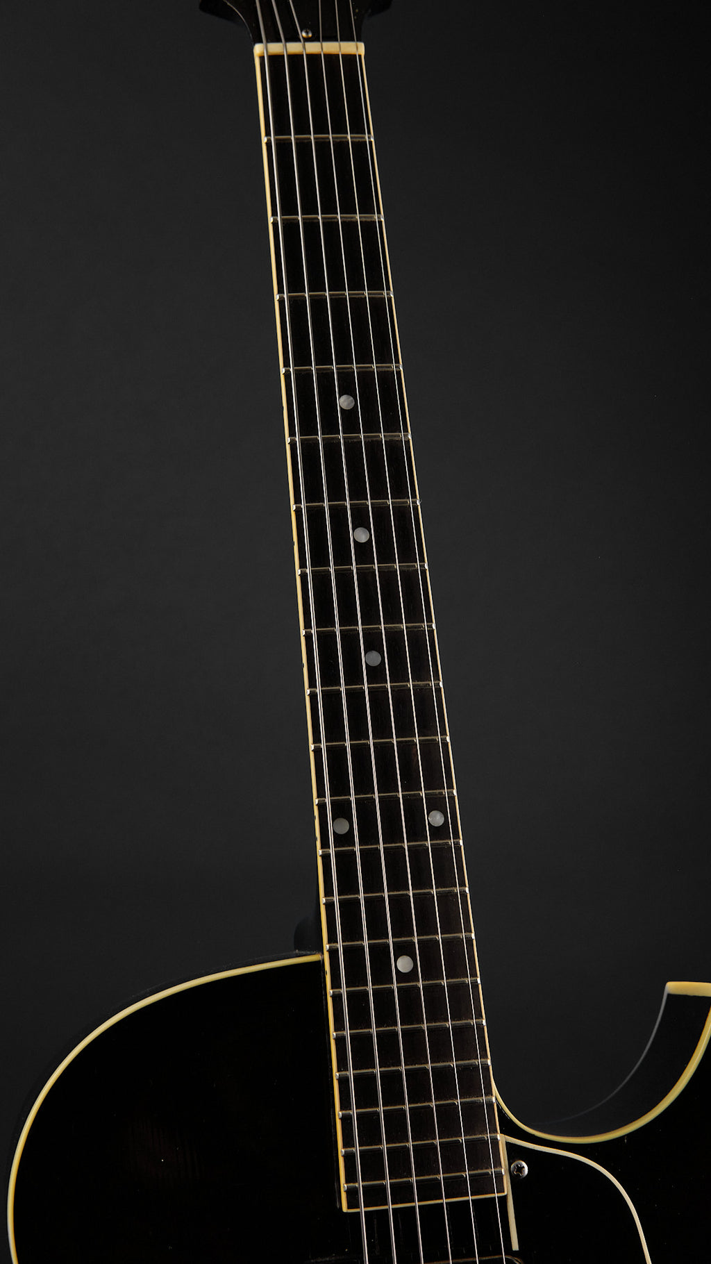 Sumi Archtop Sunburst (Second-Hand)