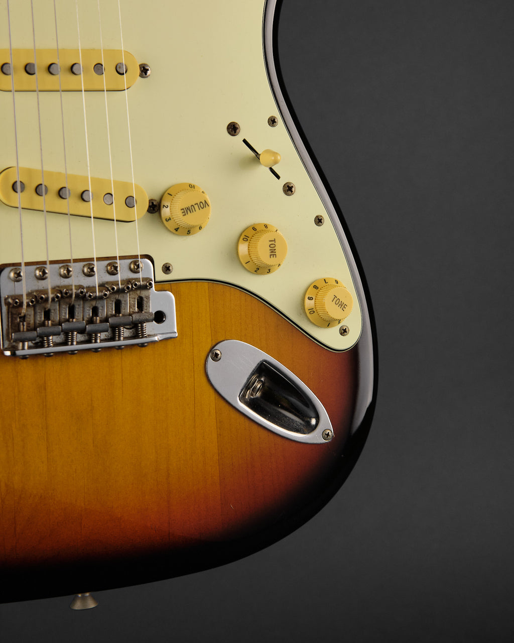 2000s Fender CIJ ST62-66US Stratocaster Sunburst