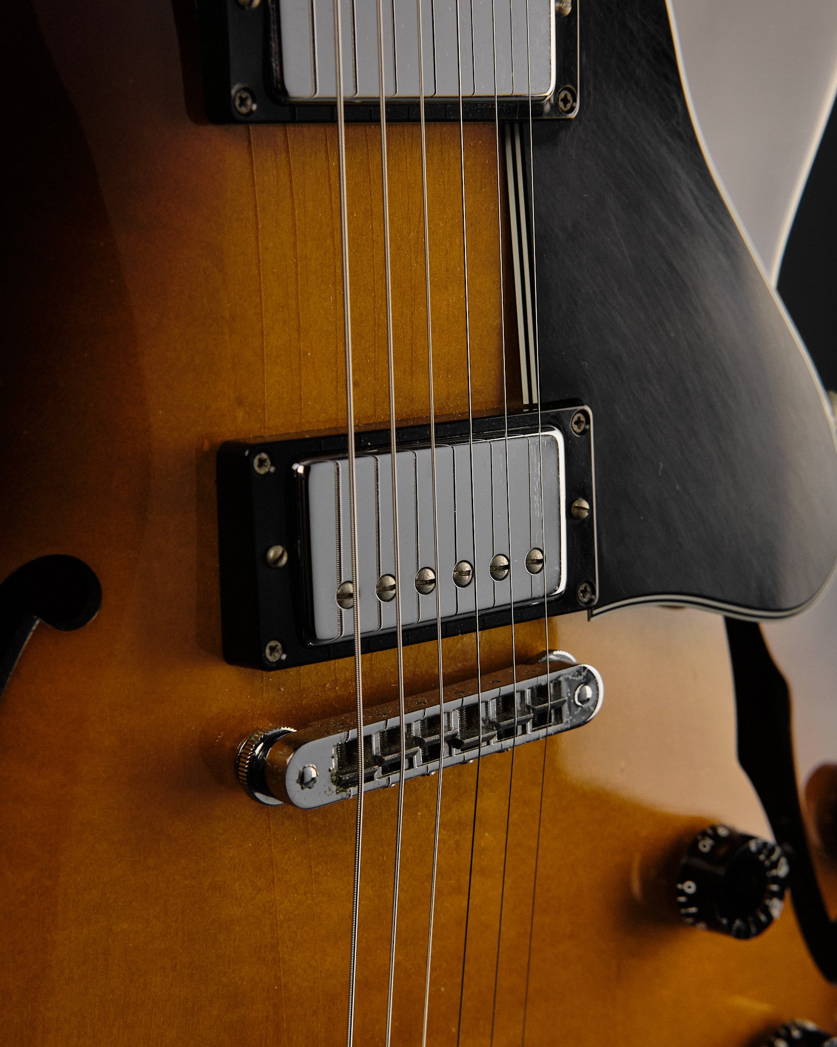 2002 Gibson ES-135 Vintage Sunburst