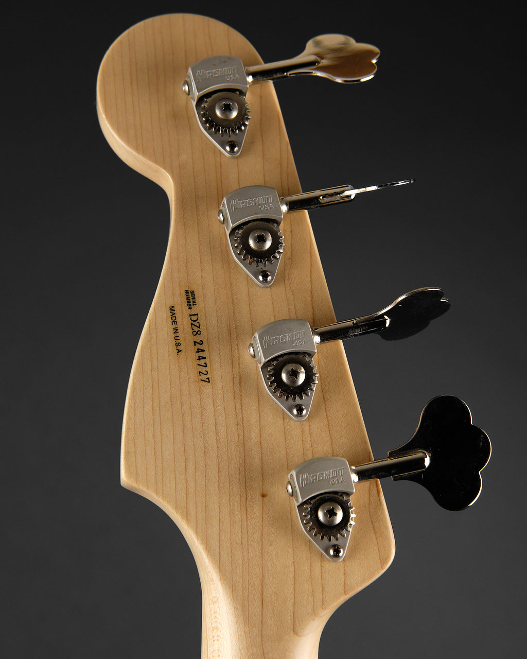 2009 Fender American Deluxe Jazz Bass Ash Blonde