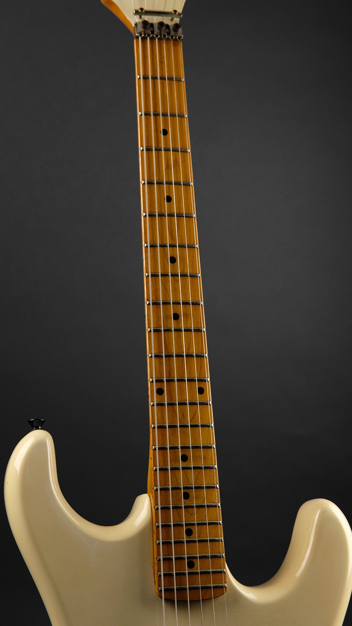 1980s Kramer Striker 100ST White | Replay Guitars