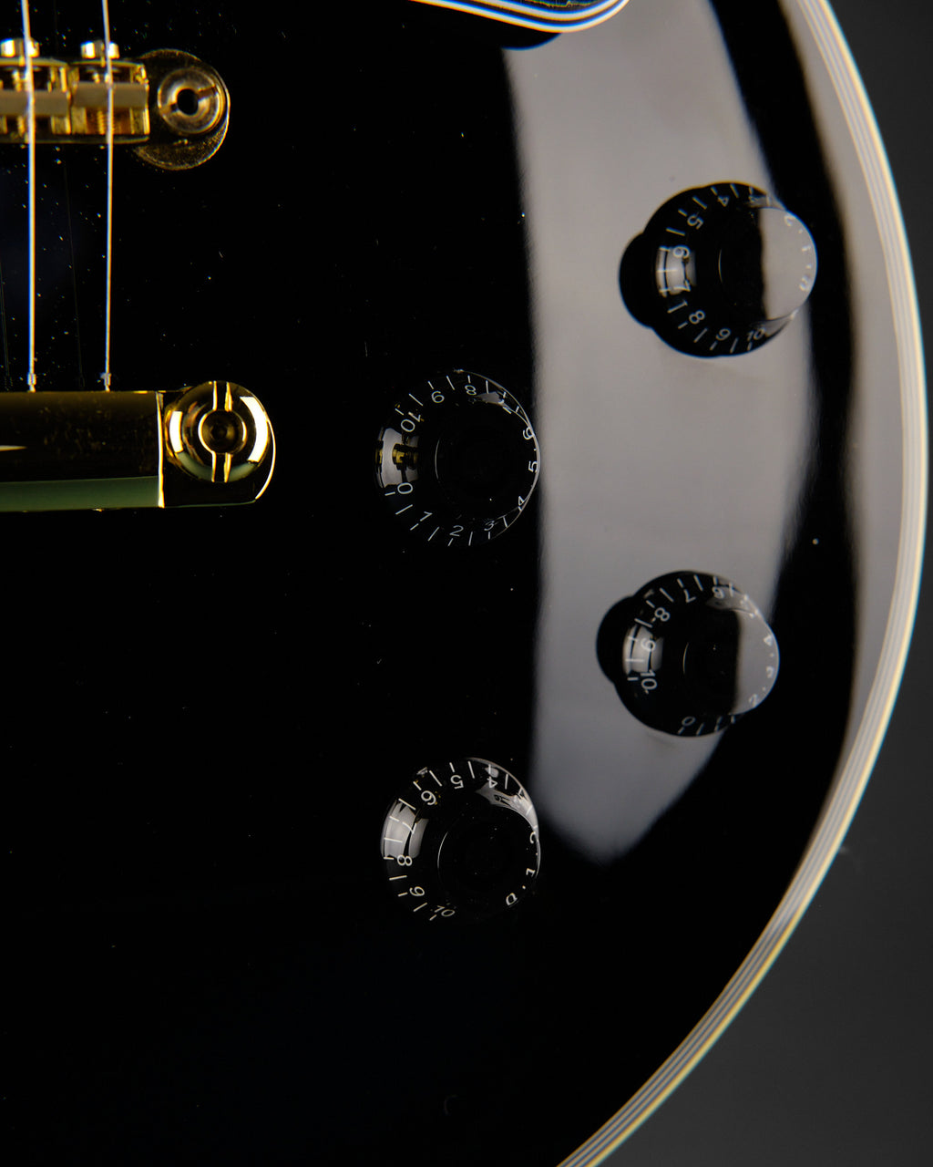 Artist AP97BB Black (Second-Hand)