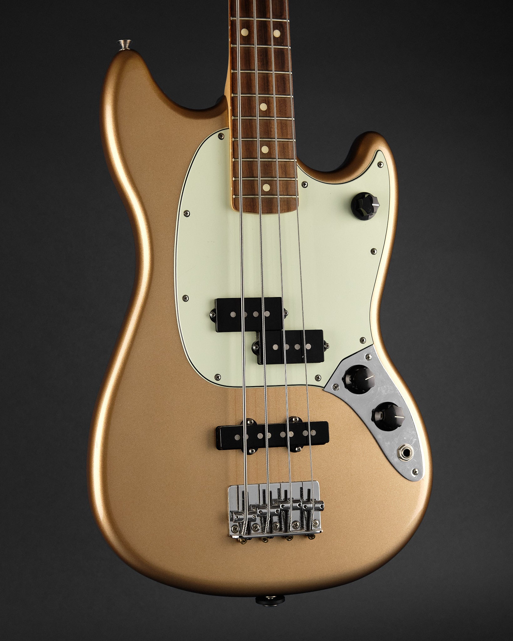 2022 Fender Player Mustang Bass PJ Firemist Gold - body front | Replay Guitars