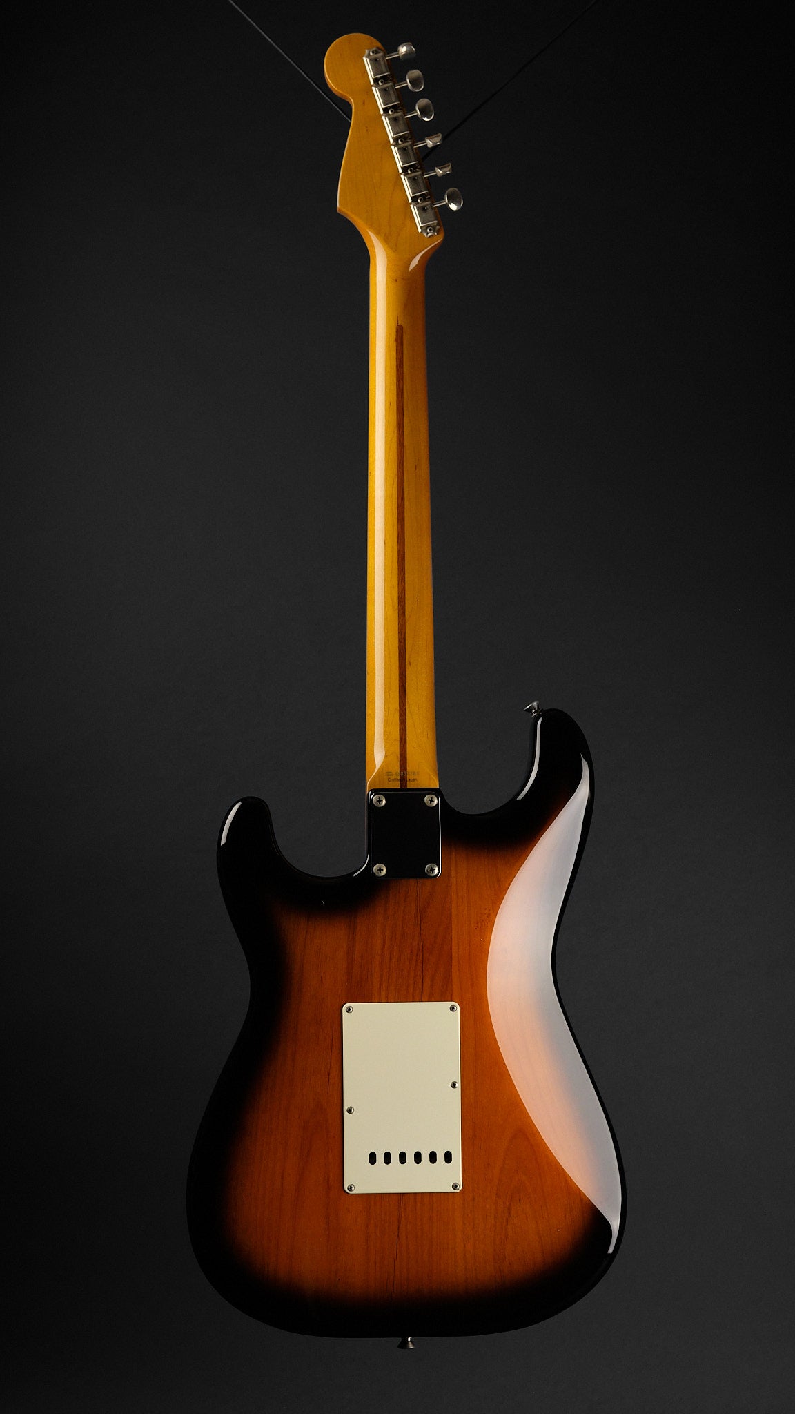 2000s Fender CIJ ST57-58US Stratocaster Sunburst - full back | Replay Guitars