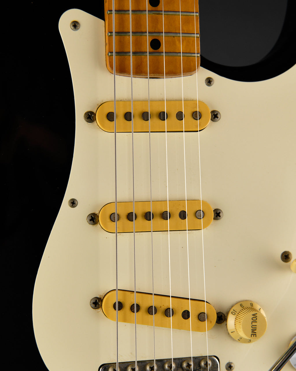 1989 Fender MIJ ST57-55 Stratocaster Black - neck front | Replay Guitars