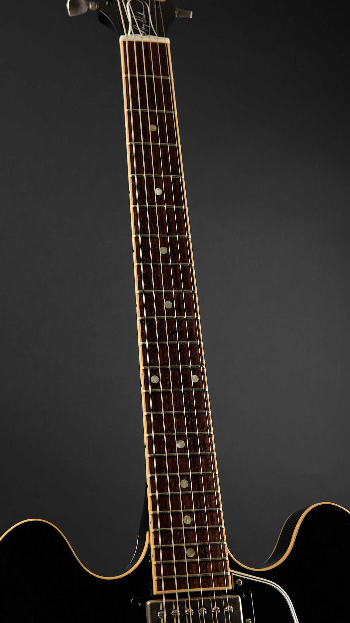 2006 Gibson Custom Shop Roy Orbison ES-335 Ebony - neck back | Replay Guitars