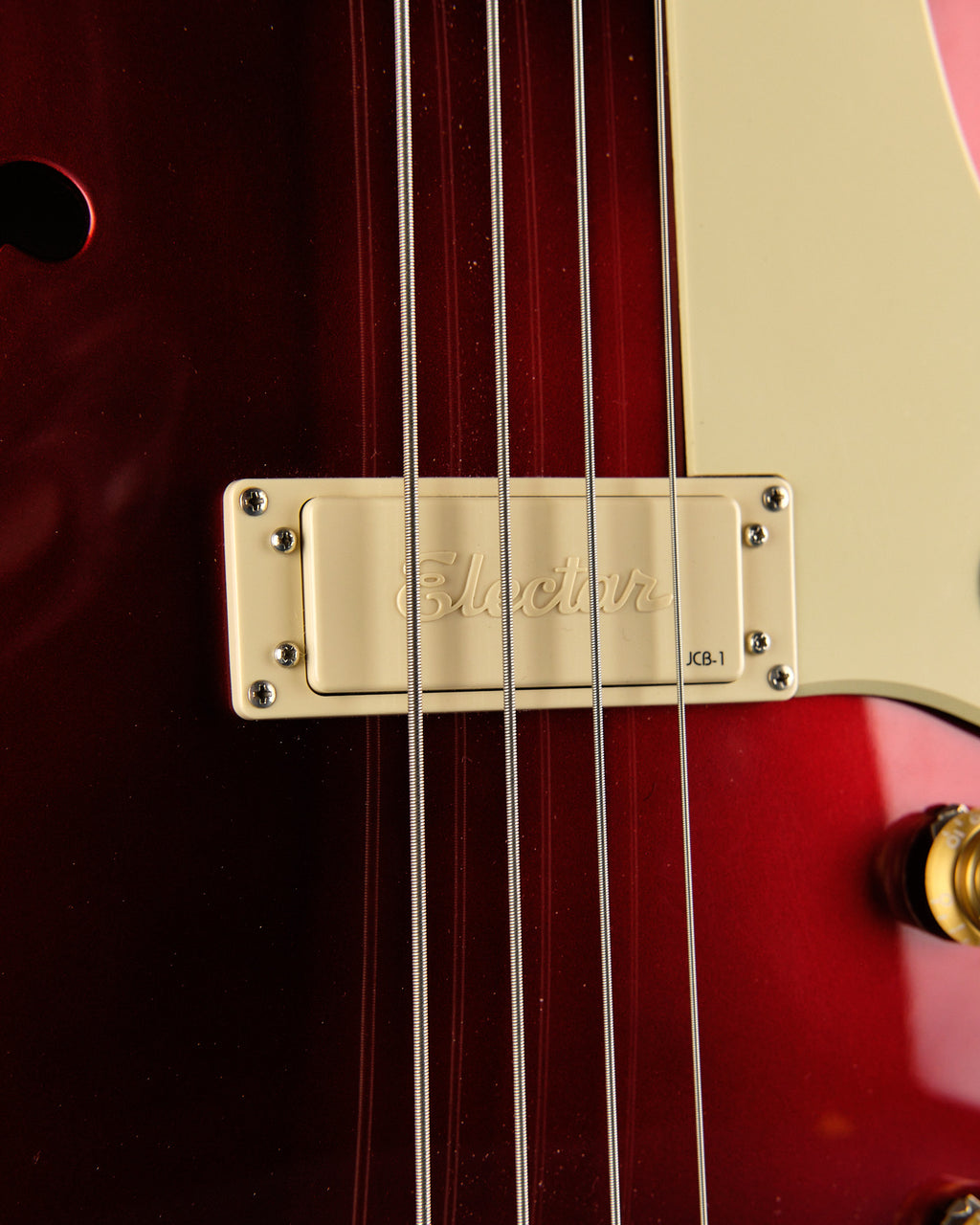 2022 Epiphone Jack Casady Bass Sparkling Burgundy - detail photo 2 | Replay Guitars