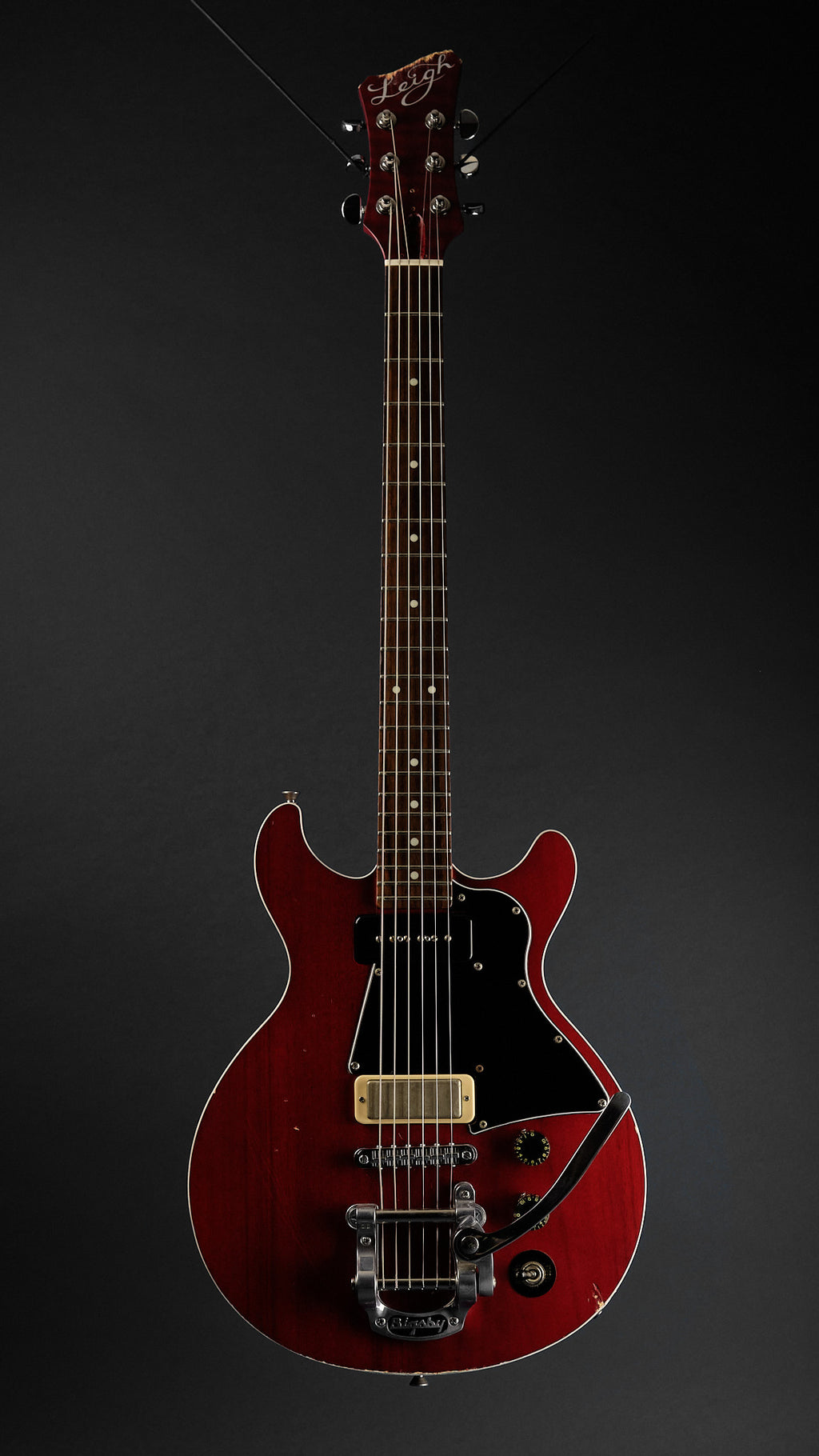 Leigh Guitars Nightingale Double Cut Translucent Red (Second-Hand)
