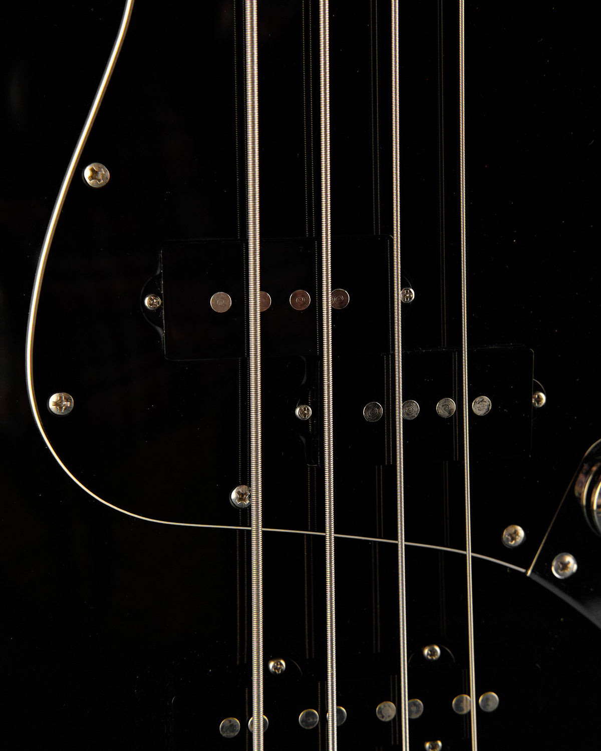 2000s Fender CIJ Aerodyne Jazz Bass Black