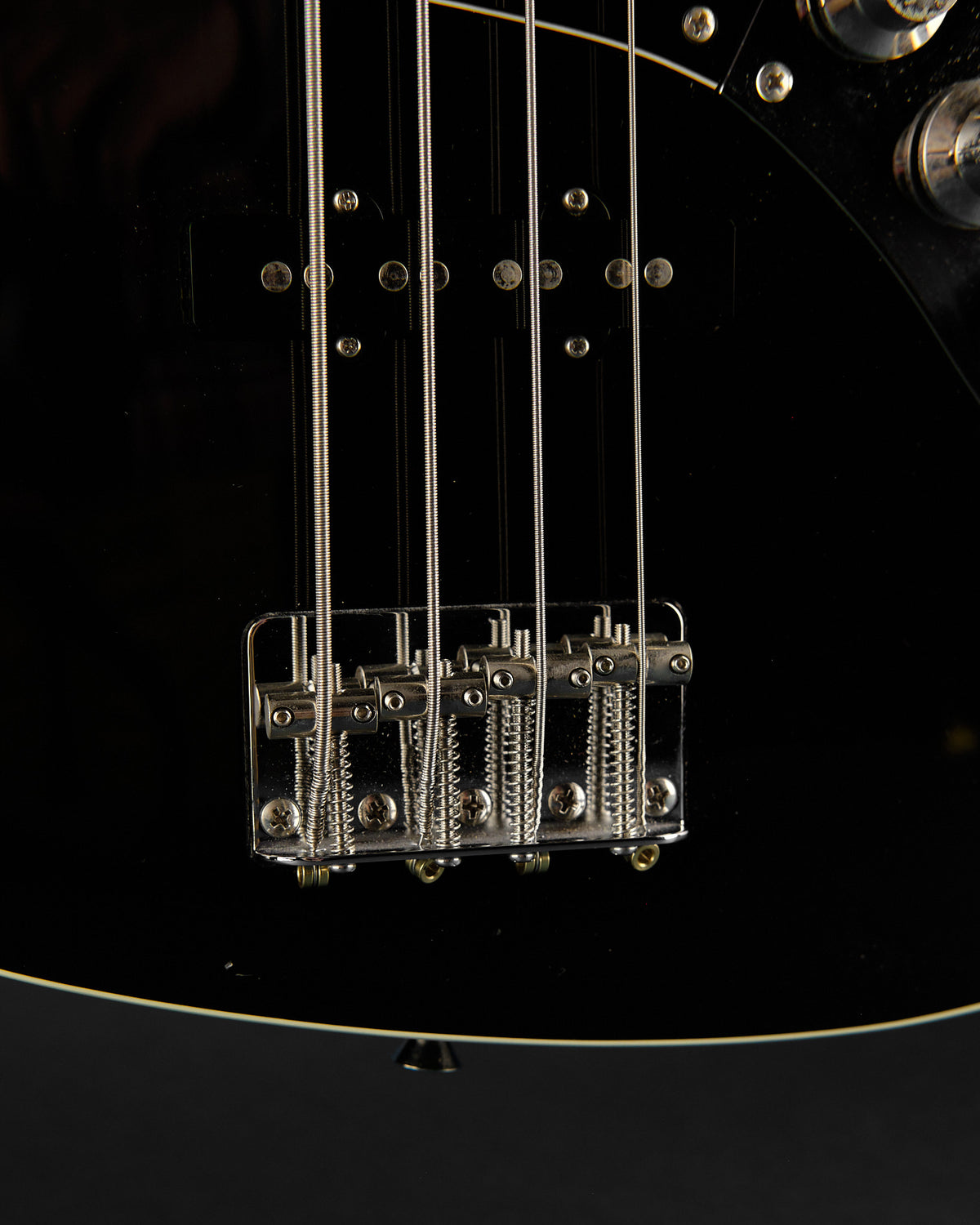 2000s Fender CIJ Aerodyne Jazz Bass Black