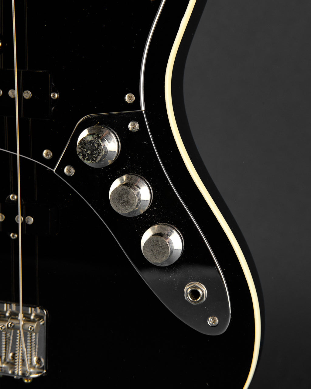 2000s Fender CIJ Aerodyne Jazz Bass Black