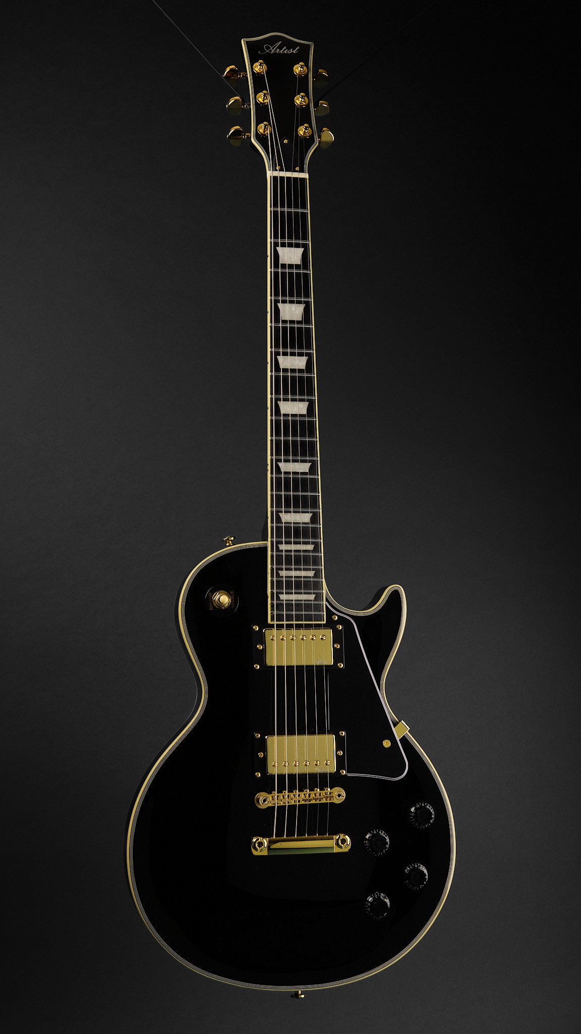 Artist AP97BB Black (Second-Hand)