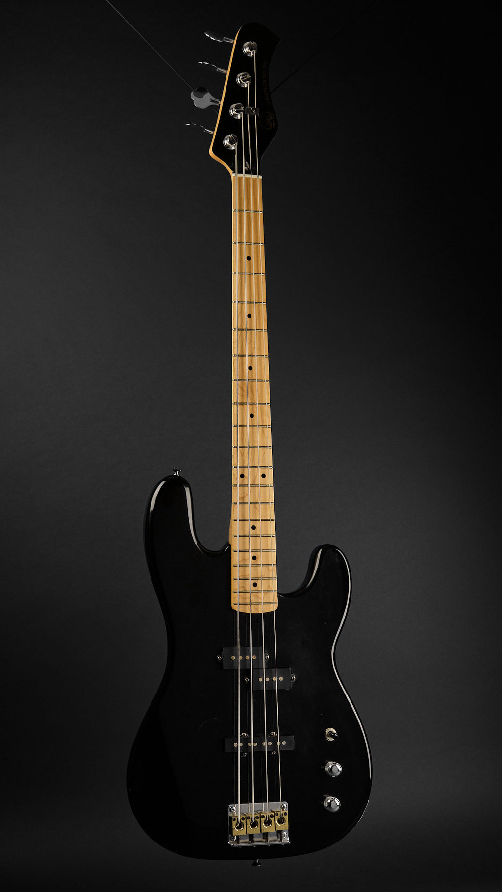 1980s Hondo Deluxe Series 870 PJ Black