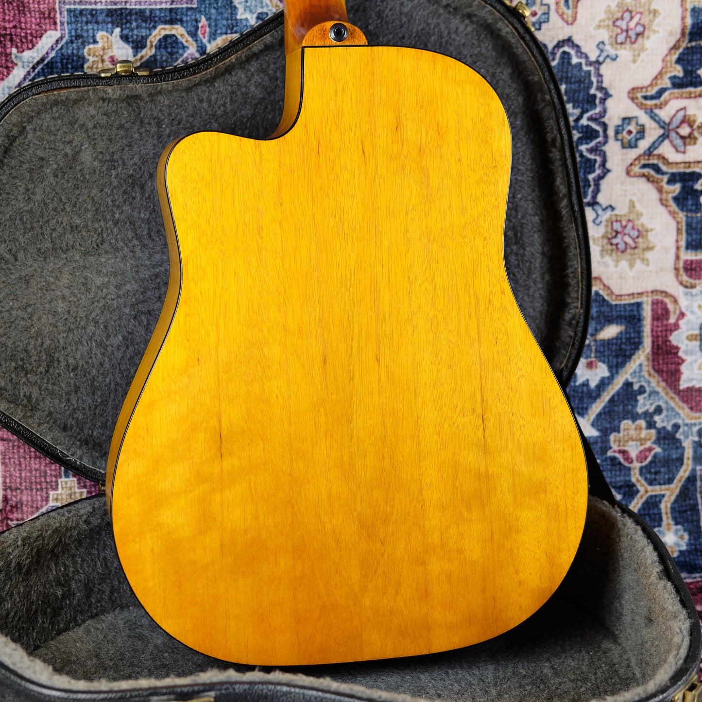 1990s Maton EM225C Dreadnought