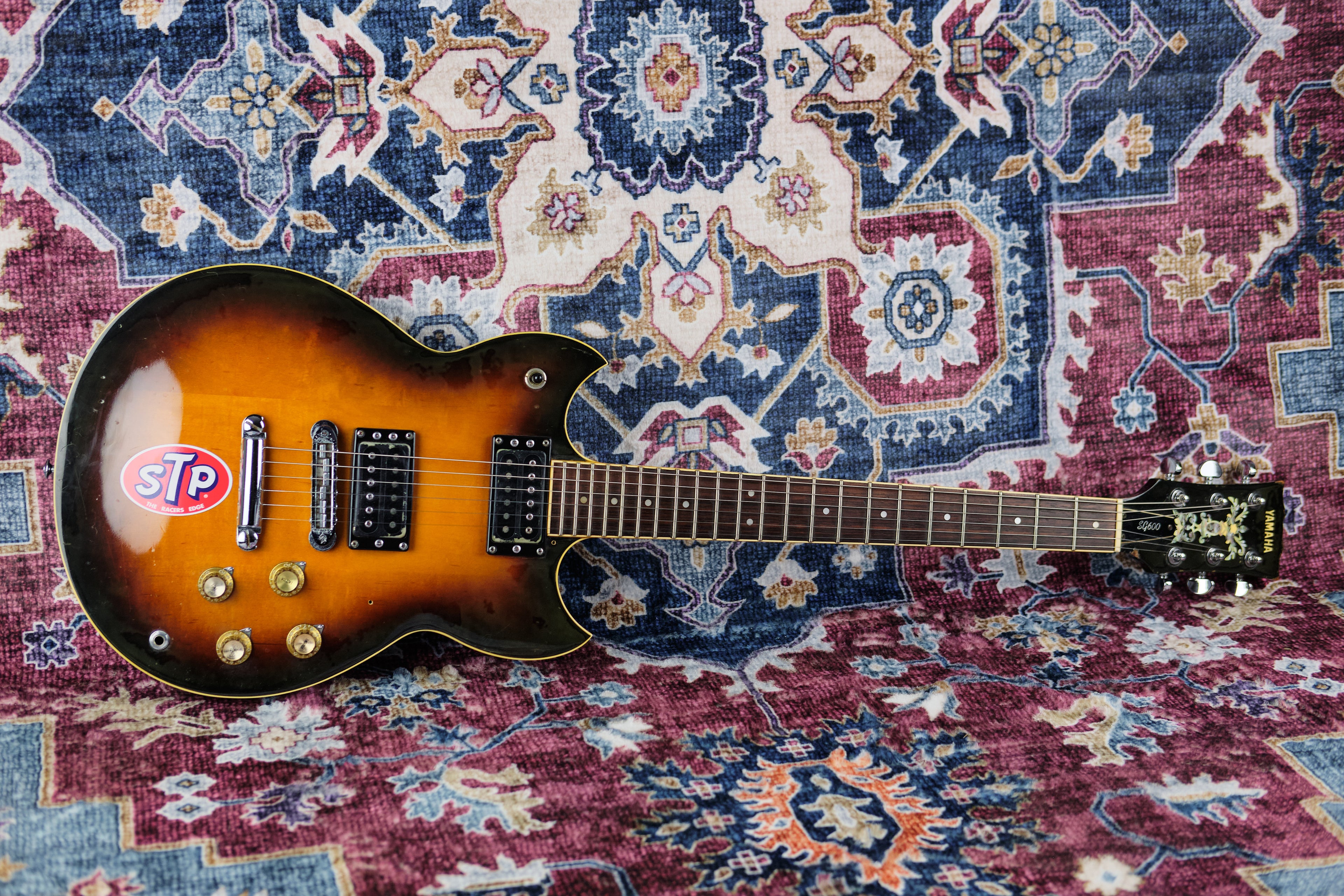 c1981 Yamaha SG600 Sunburst