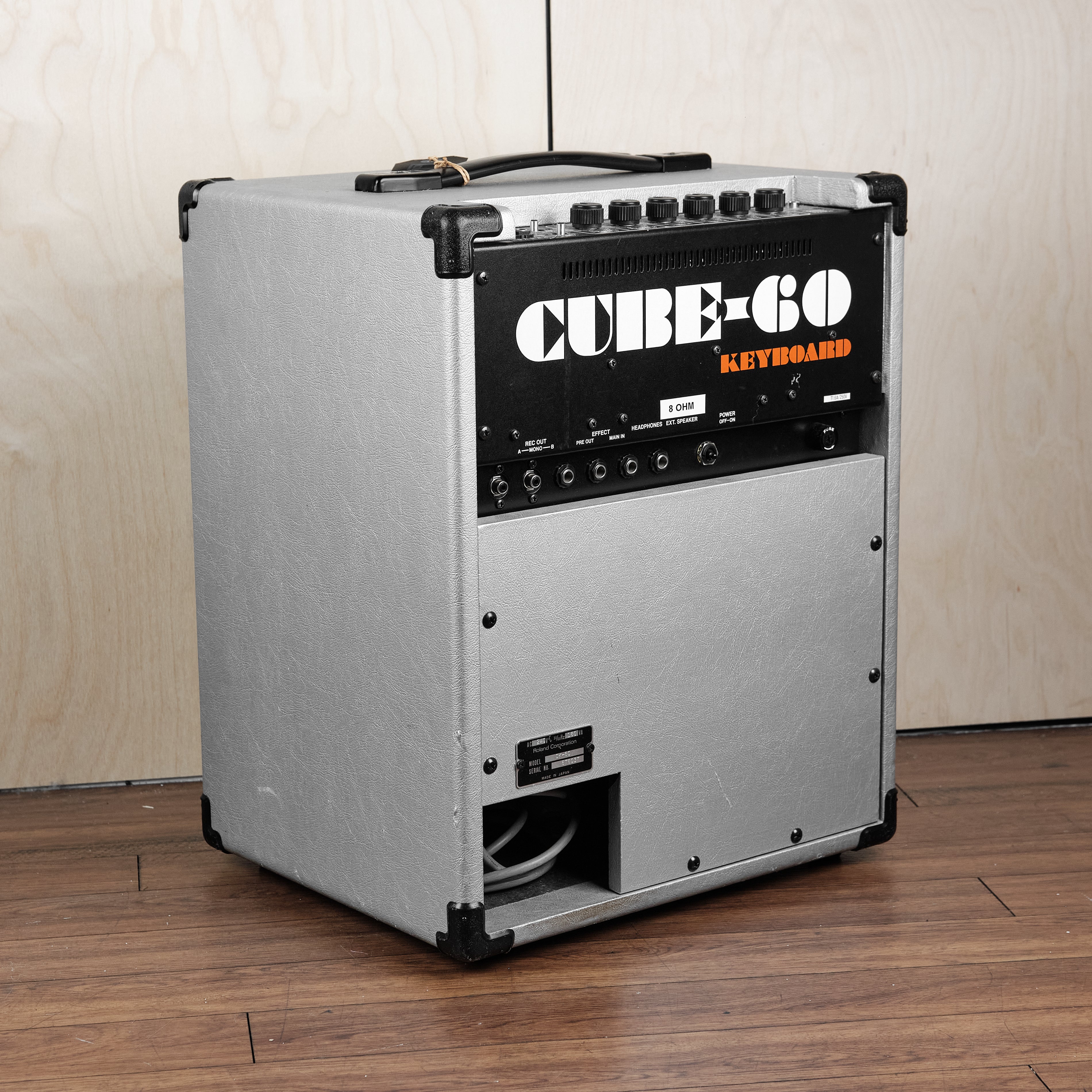 Roland cube deals 60 keyboard amp