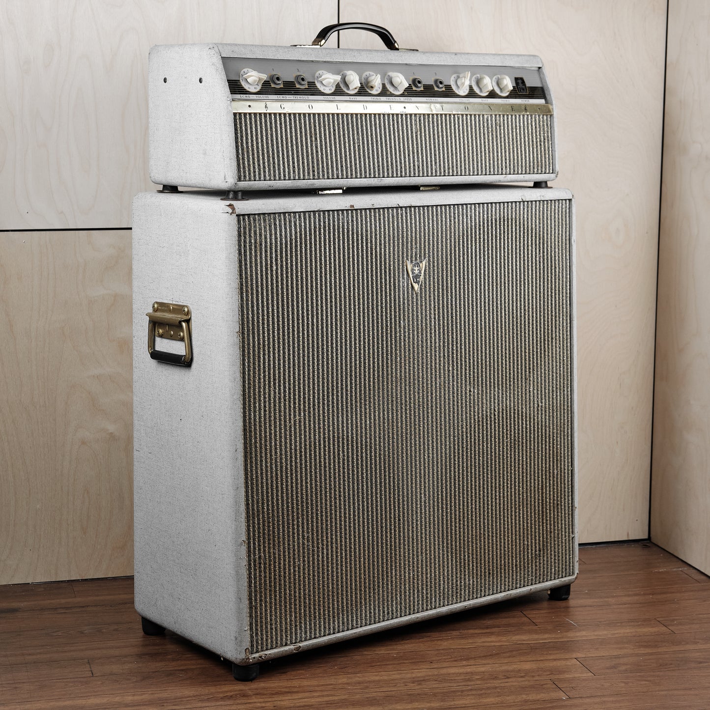 1963 Goldentone Reverbmaster and 4x10 Cabinet