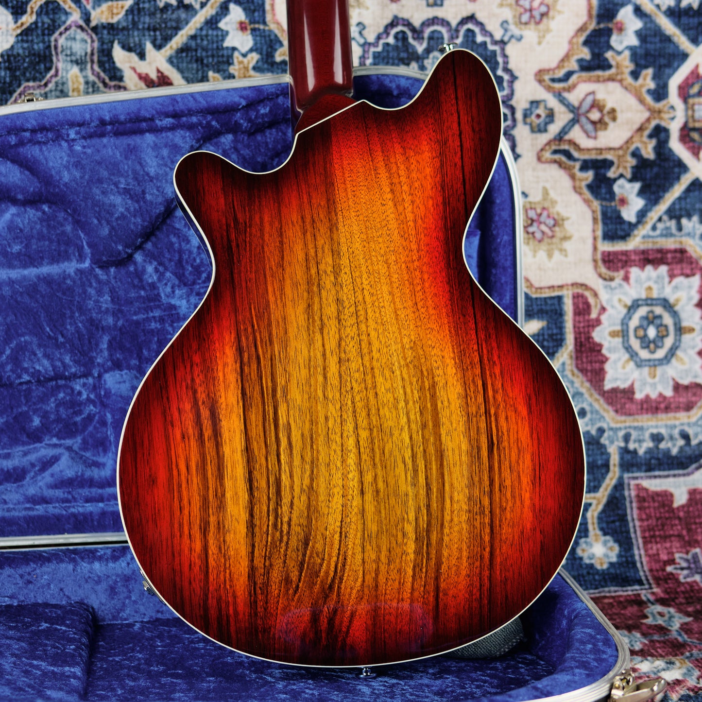 Maton BB1200 DLX Cherry Sunburst (Second-Hand)